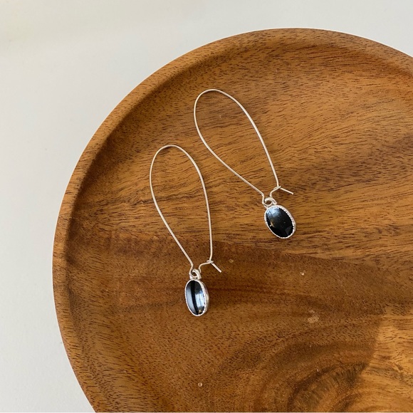 4/$15 Silver Black Enameled Kidney Wired Oval Drop Hoop Earrings - Picture 2 of 5